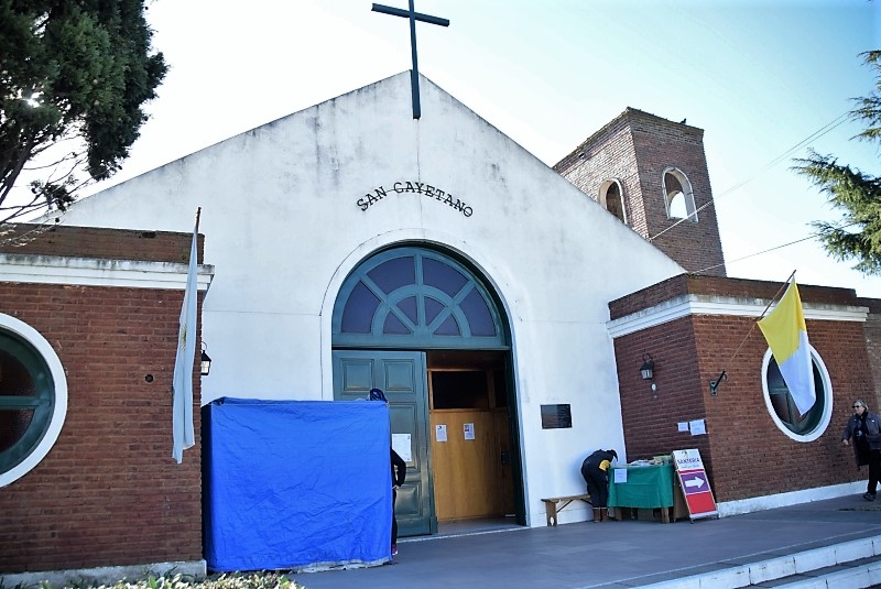 Actividades en San Cayetano y Fiestas Patronales en dos Capillas