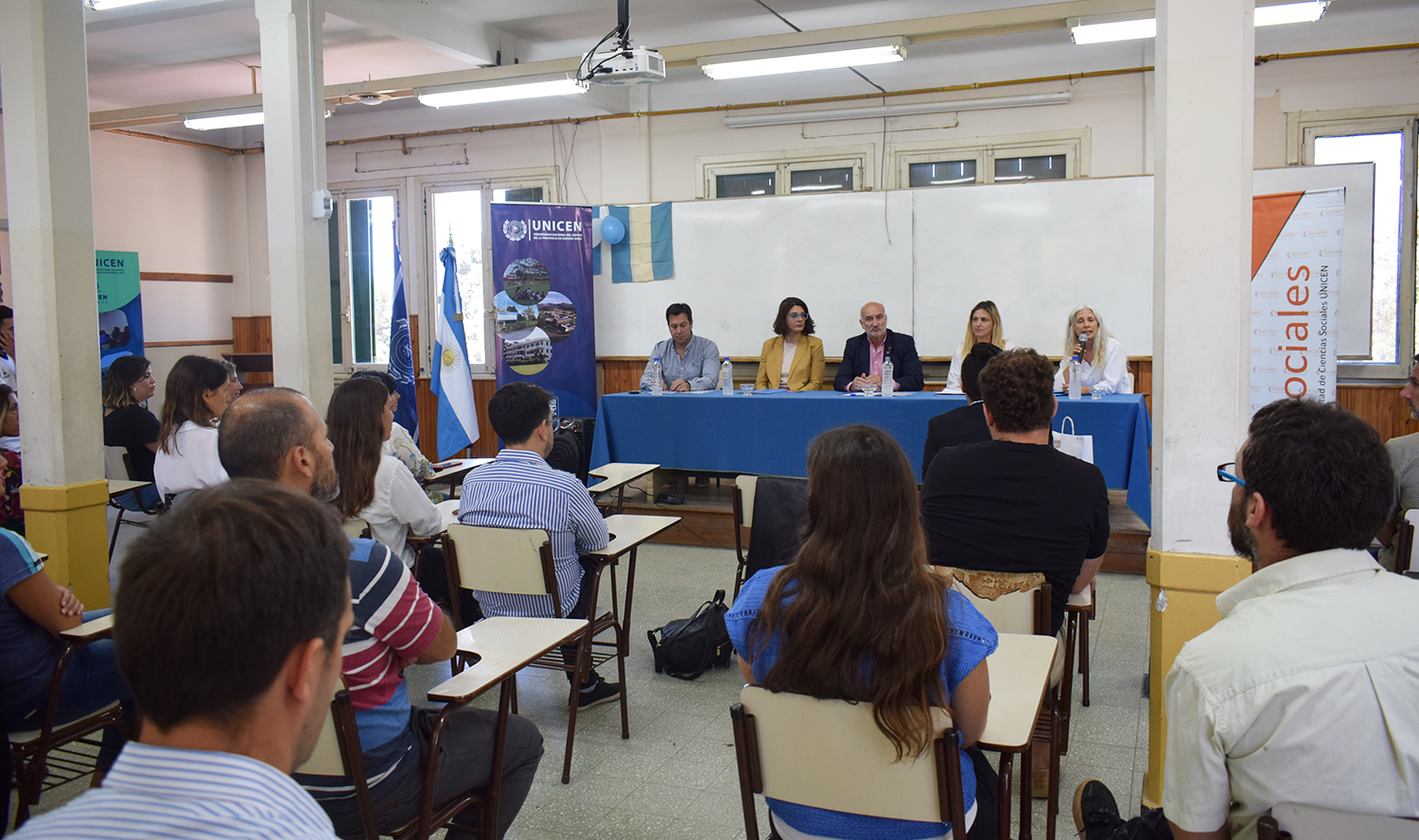 Sociales participó de la firma del convenio entre la UNICEN y la Agencia Nacional de Materiales