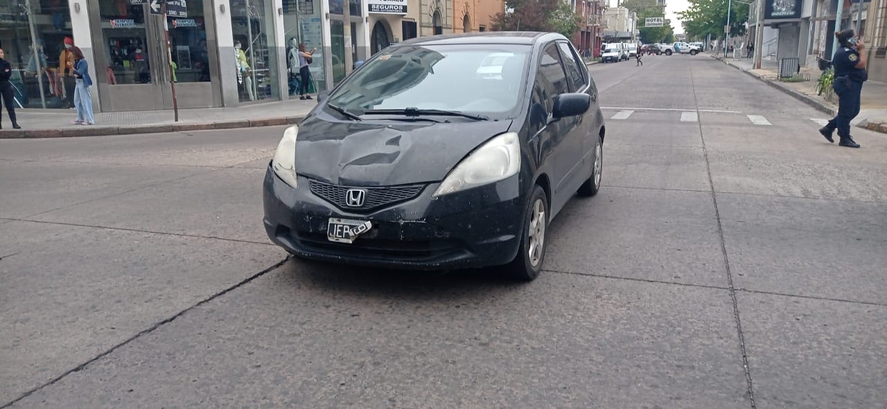 Por un choque, tránsito interrumpido en pleno centro