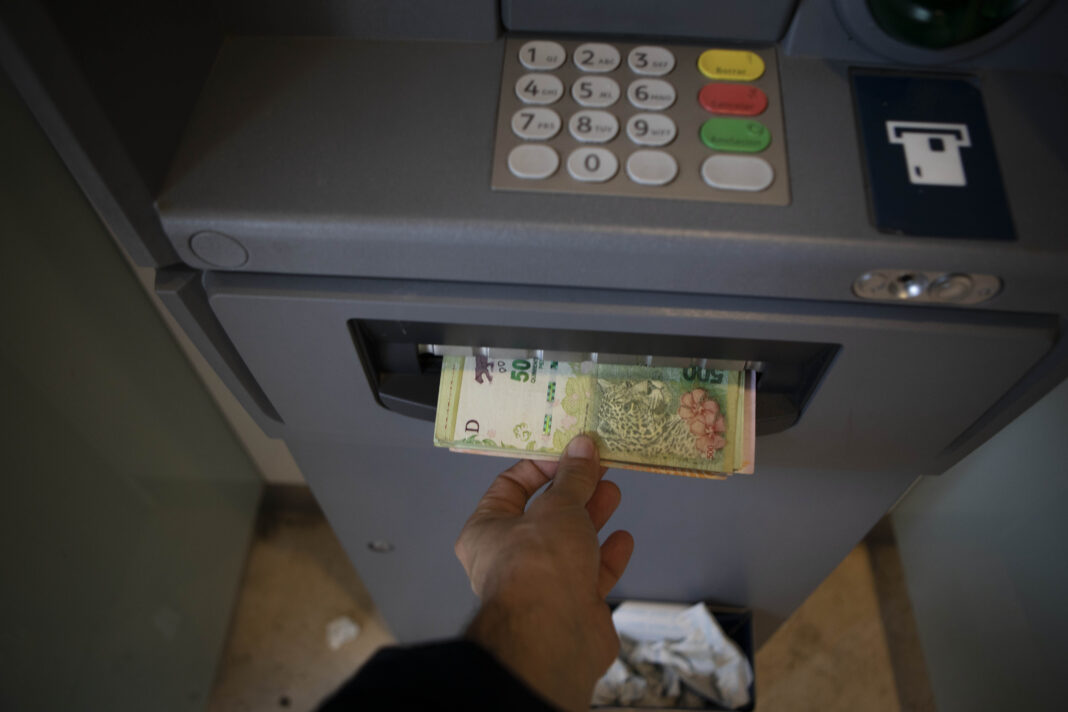 Los salarios de hasta $880.000 no pagarán Ganancias sobre el aguinaldo