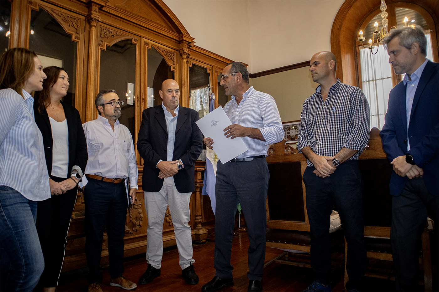 Tras un proceso de selección único en la Provincia, el intendente de ...
